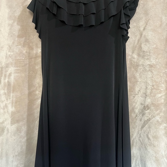 ENFOCUS STUDIO BLACK DRESS - Picture 9 of 9